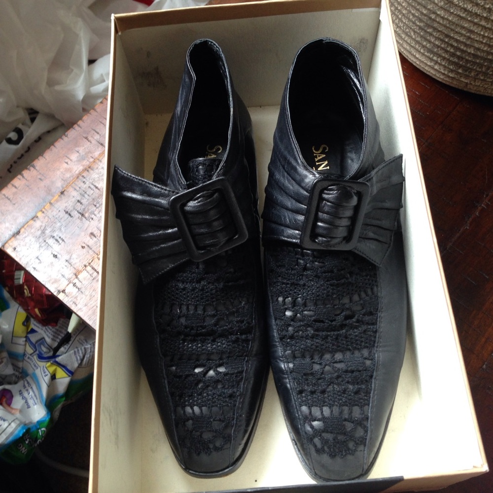 Stylish Black Leather Shoes